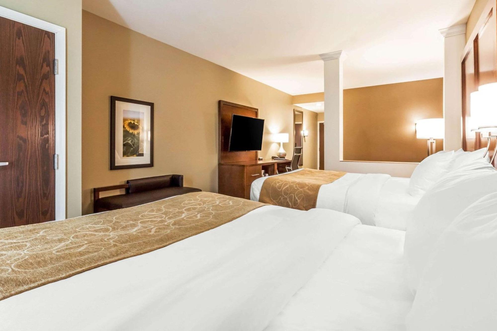 Comfort Suites University Брукингс Экстерьер фото